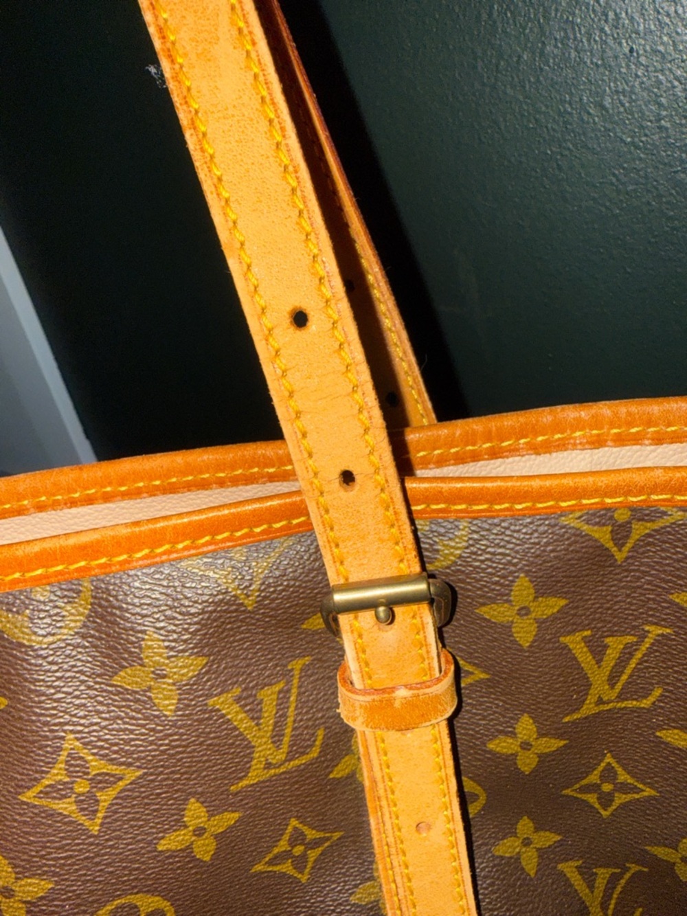 Louis Vuitton Monogram Bucket Tote in Brown and Tan Leather Trim - Picture 13 of 15